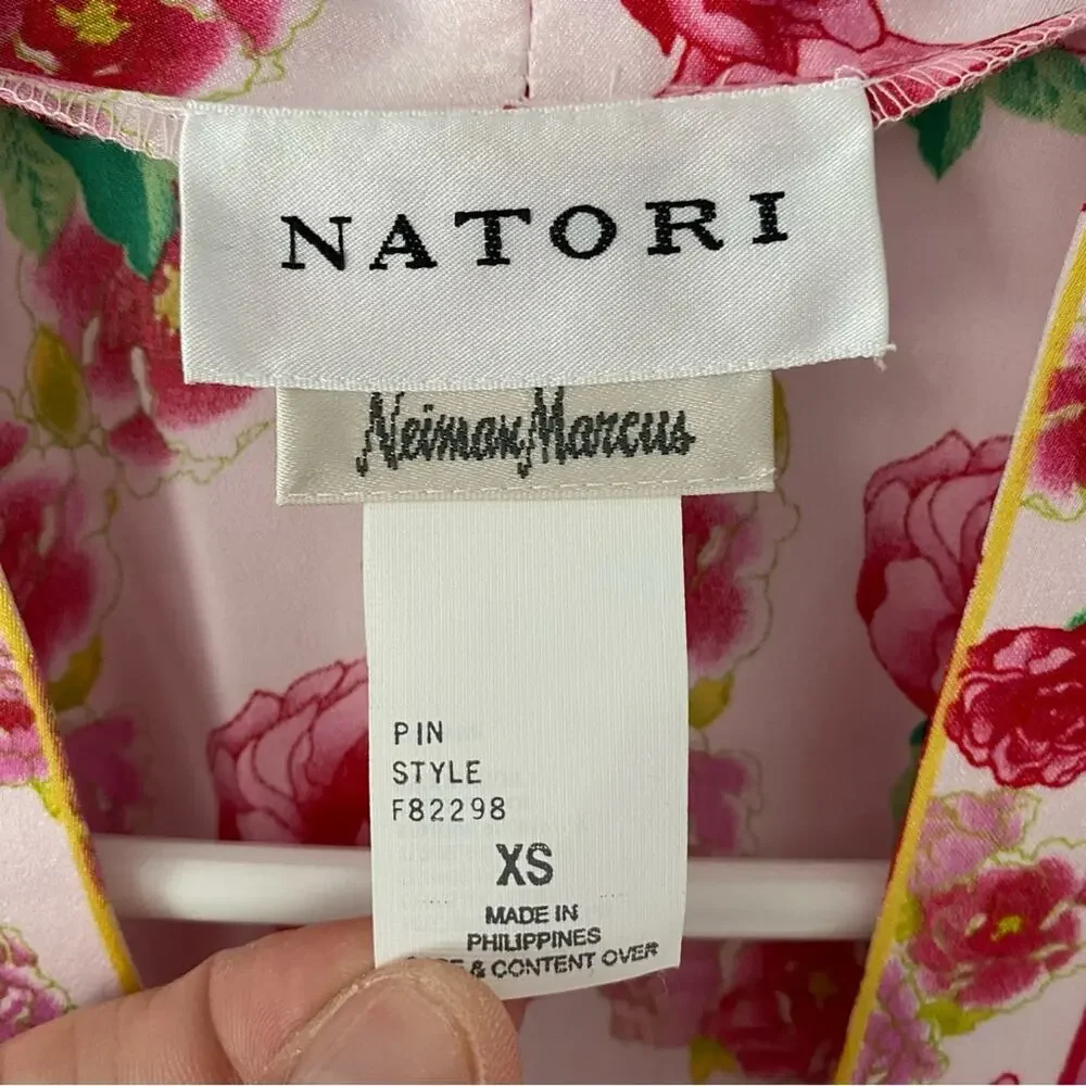 Natori Neiman Marcus Vintage Cabbage Rose Pink Robe size XS - Picture 8 of 9